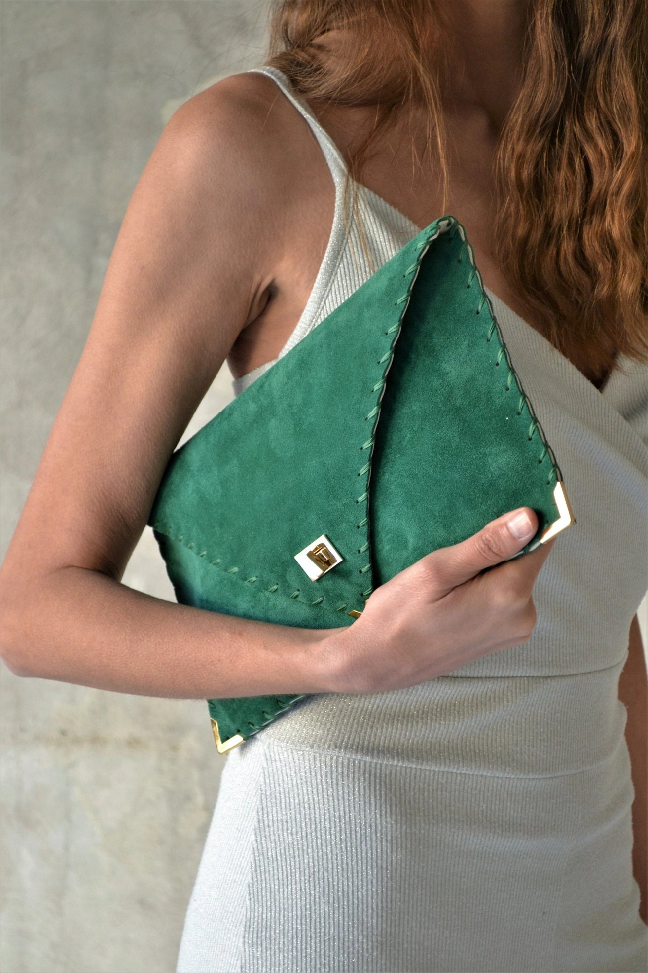 Symmetria Soft Clutch in Emerald