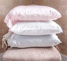Bella Il Fiore Silk Pillowcase