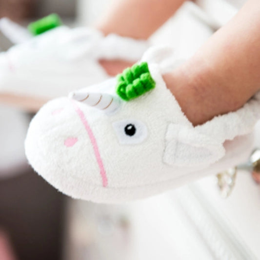 Unicorn Slippers (2-4)