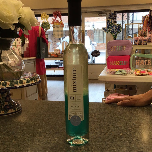Mixture relaxation bath oil